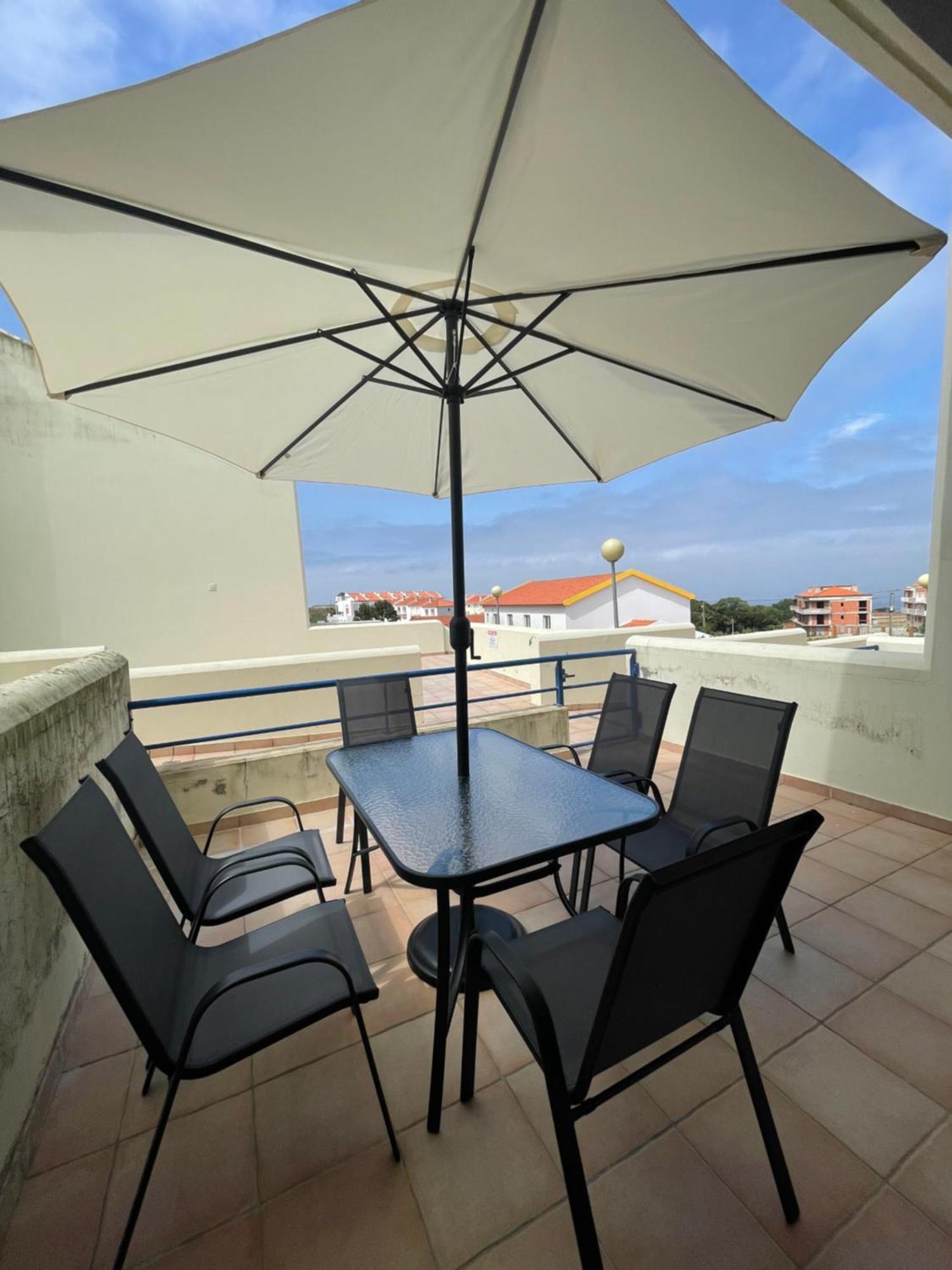 Peniche Master Bedroom With Sea View Balcony, Private Bathroom, Shared Kitchen, Swimming Pool, Surfing Resort 阿通奎亚·达·巴利亚 外观 照片
